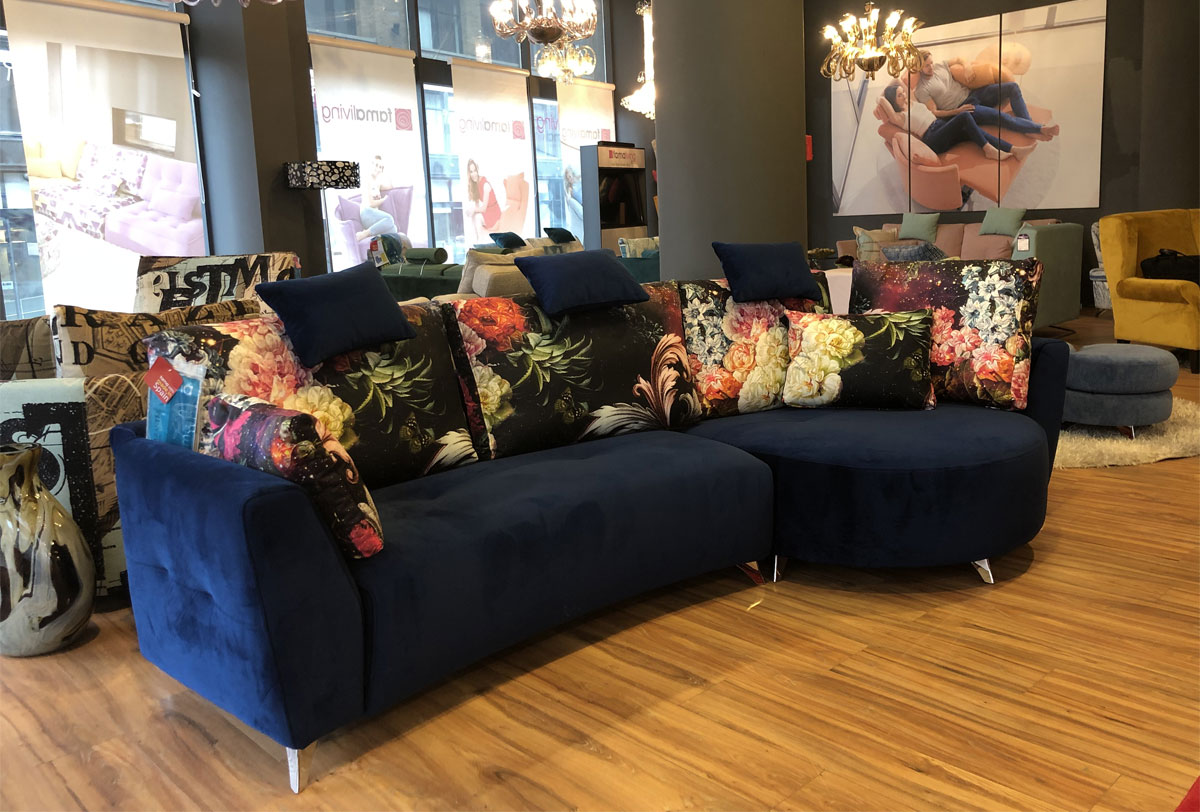 LIVING ROOM Stock Modern Sofa Valentina Furniture store in Montreal