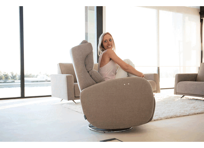 Custom accent chair Montreal