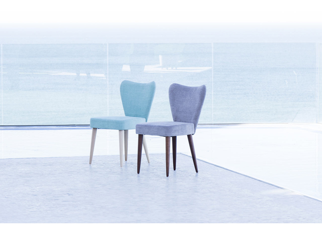 Moden chair Quebec